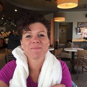 Meet your Posher, Deanna